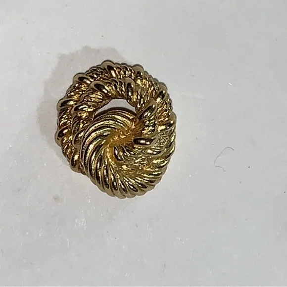 vintage CHRISTIAN DIOR 14k yellow gold plated ROPE KNOT stud post EARRINGS